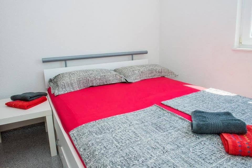 Apartment Vodice - Lovric Exterior photo