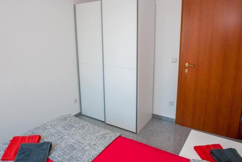 Apartment Vodice - Lovric Exterior photo